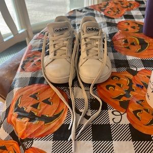 EUC, barely worn. Adidas boys sneakers